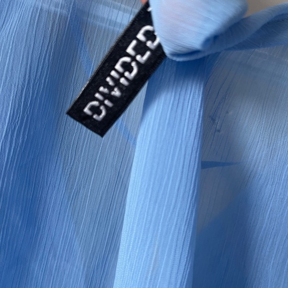 H&M Blue Ruffled Blouse Size 12 - Picture 4 of 5